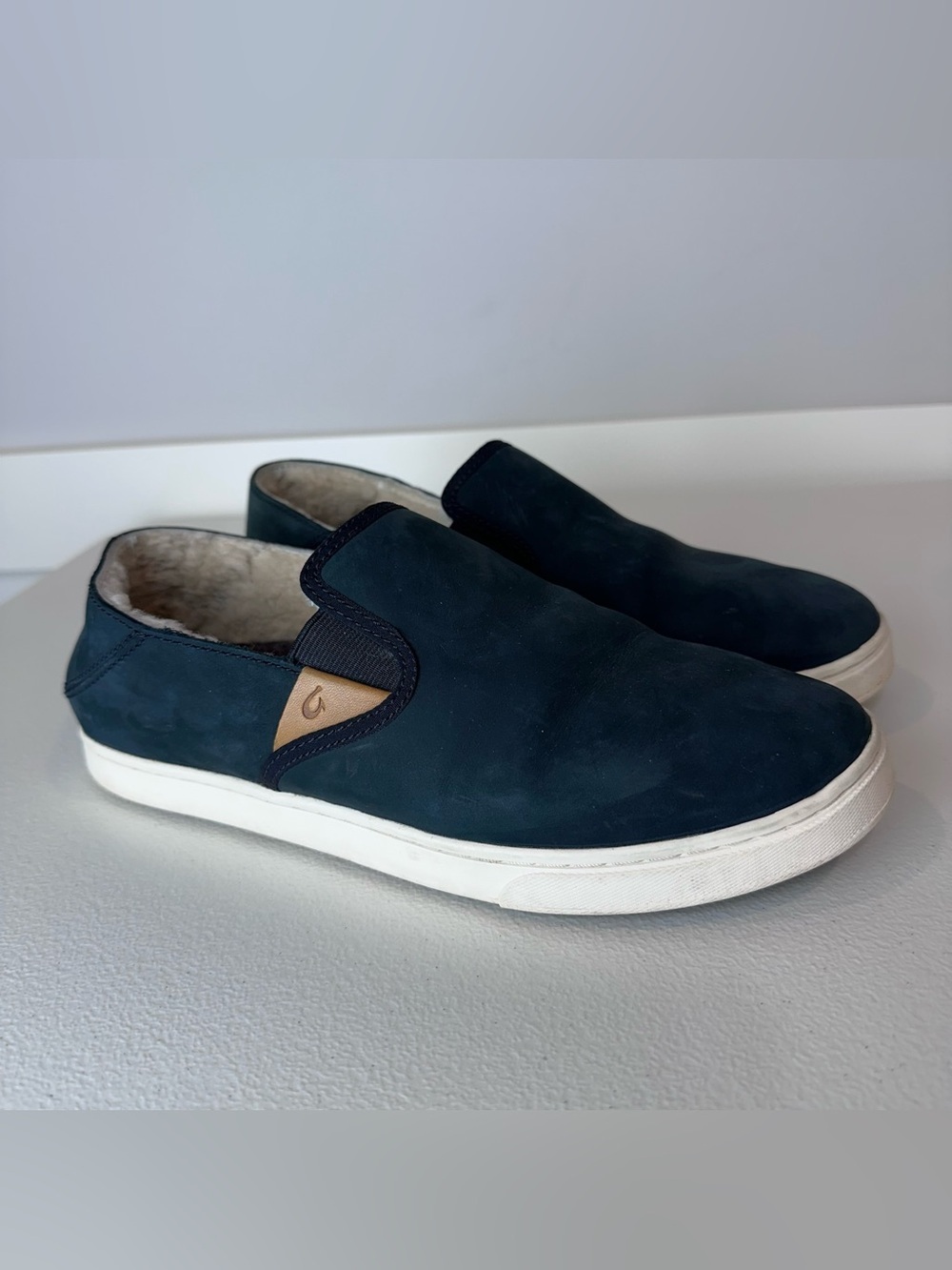 OluKai Black Pehuea Heu Nubuck Leather Shearling Lined Waterproof Comfy Shoes 9